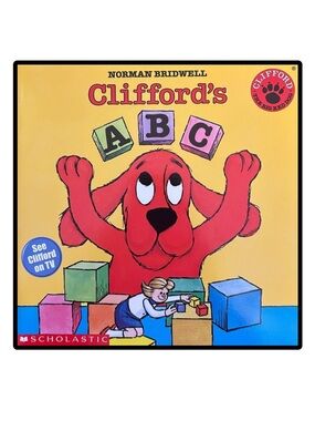 BUNDLE & SAVE 🎉 Clifford's ABC Softcover Book